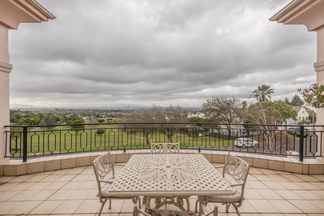 5 Bedroom Property for Sale in Aurora Western Cape